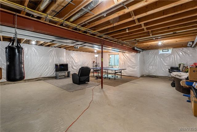 924 Klein Rd, Amherst, NY 14221
