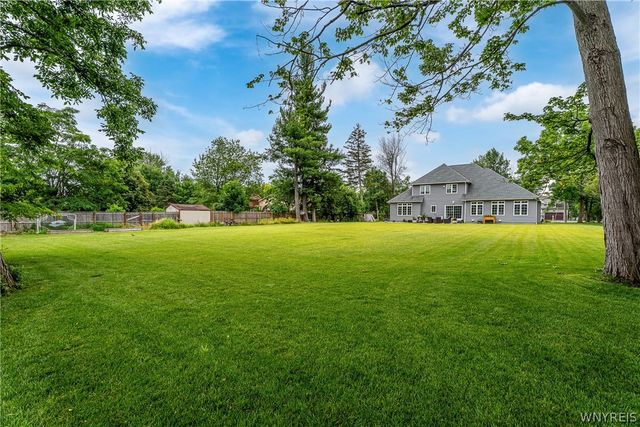 924 Klein Rd, Amherst, NY 14221