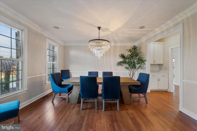 15097 BARLOW DR, Waterford, VA 20197