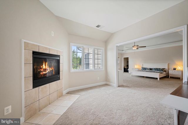 15097 BARLOW DR, Waterford, VA 20197