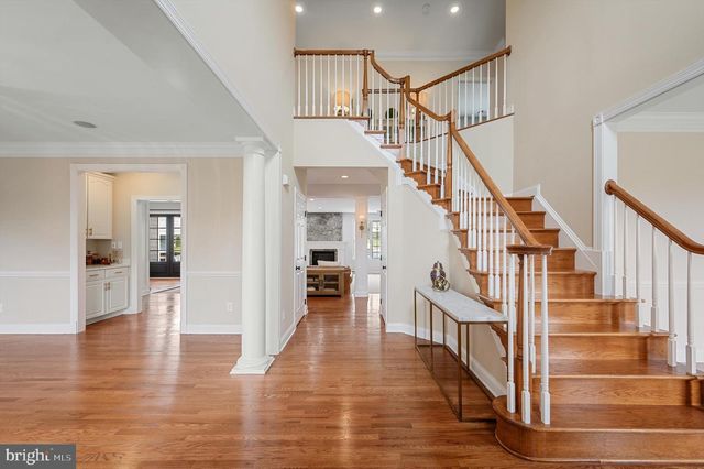 15097 BARLOW DR, Waterford, VA 20197