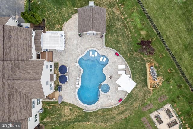 15097 BARLOW DR, Waterford, VA 20197