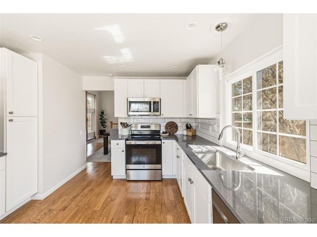 8164 Carr Cir, Arvada, CO 80005