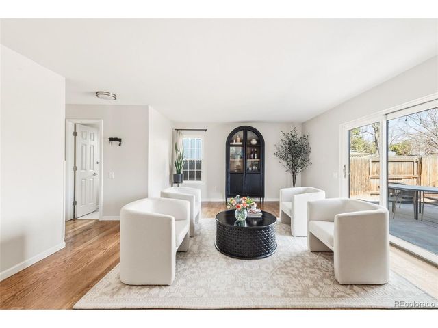 8164 Carr Cir, Arvada, CO 80005