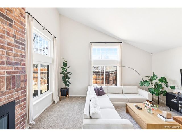 8164 Carr Cir, Arvada, CO 80005