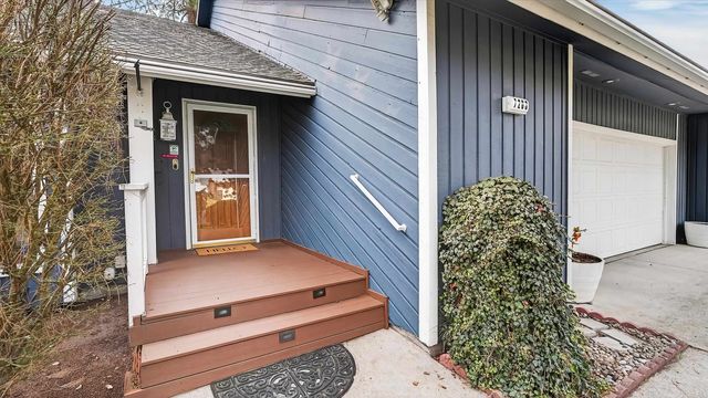 7203 N Sutherlin St, Spokane, WA 99208