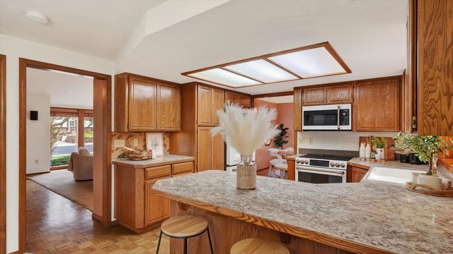 7203 N Sutherlin St, Spokane, WA 99208