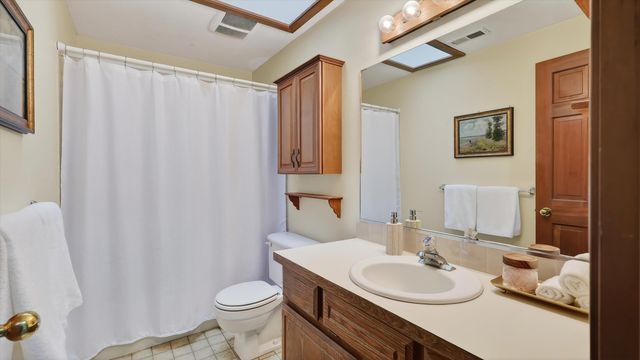 7203 N Sutherlin St, Spokane, WA 99208