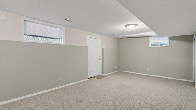 7203 N Sutherlin St, Spokane, WA 99208