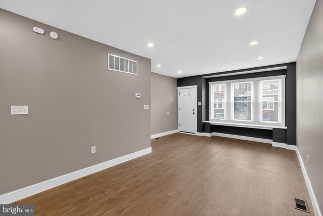 223 KENILWORTH AVE, Philadelphia, PA 19120