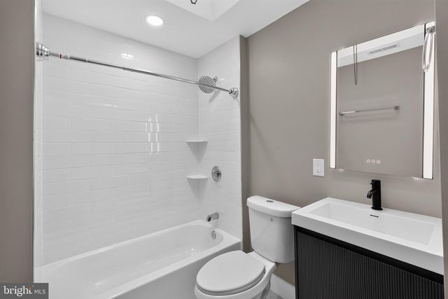 223 KENILWORTH AVE, Philadelphia, PA 19120