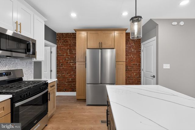 223 KENILWORTH AVE, Philadelphia, PA 19120
