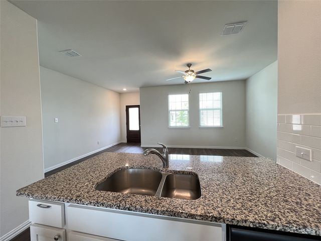 1511 Avery Pointe Drive, Anna, TX 75409