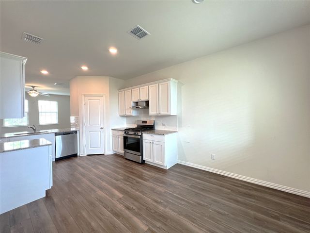 1511 Avery Pointe Drive, Anna, TX 75409