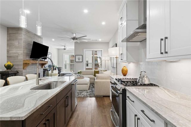 4351 Parkside Place, Sandy Springs, GA 30342