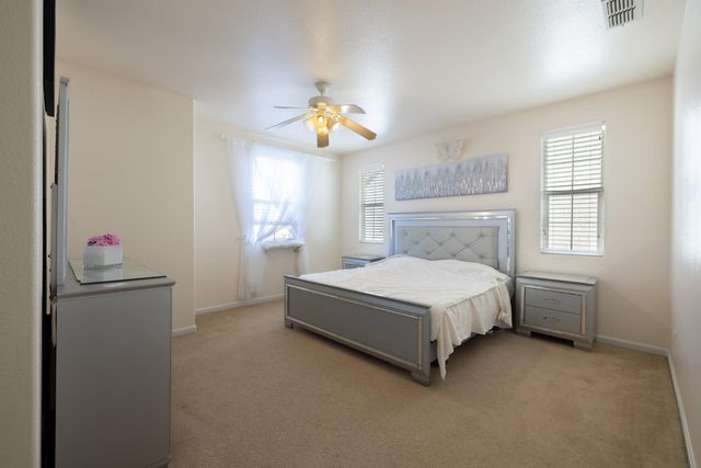 4945 Kokomo Dr, Sacramento, CA 95835