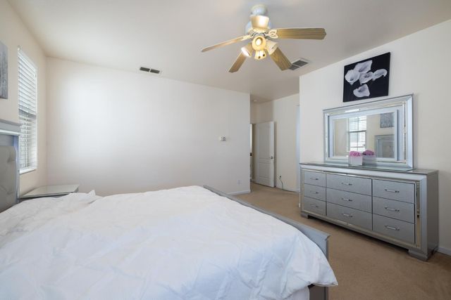 4945 Kokomo Dr, Sacramento, CA 95835