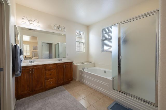 4945 Kokomo Dr, Sacramento, CA 95835