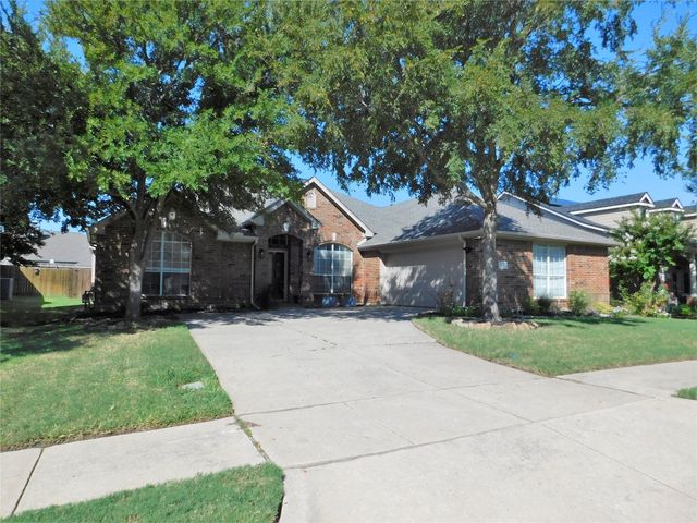 1119 Postwood Drive, Corinth, TX 76210