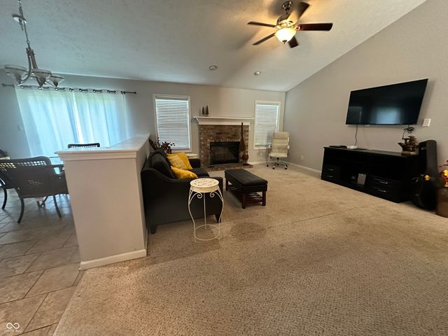 19576 Jena Drive, Noblesville, IN 46062