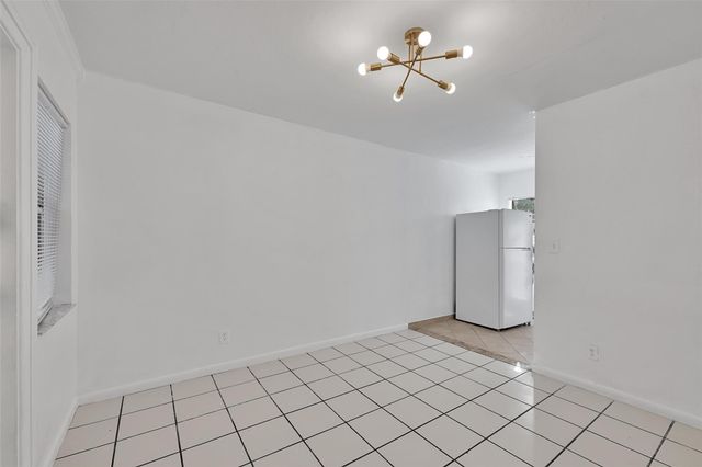 1021 NE 2nd St 3, Fort Lauderdale, FL 33301