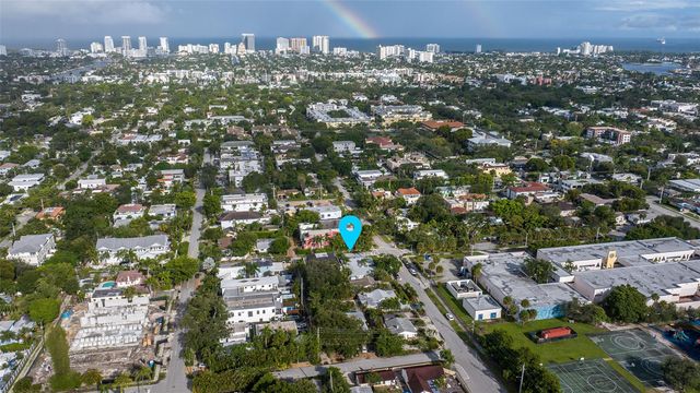 1021 NE 2nd St 3, Fort Lauderdale, FL 33301