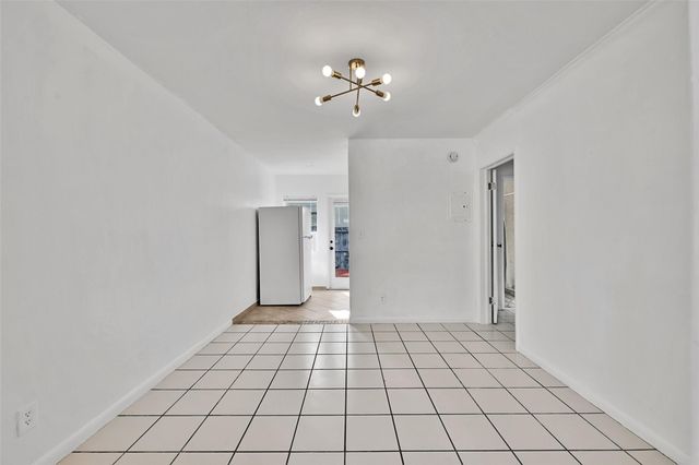 1021 NE 2nd St 3, Fort Lauderdale, FL 33301