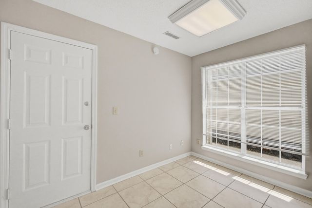 201 Smithfield Avenue, Summerville, SC 29485