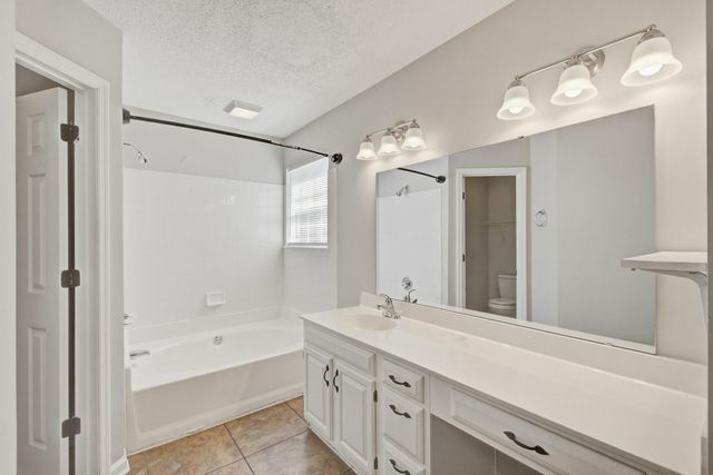 201 Smithfield Avenue, Summerville, SC 29485