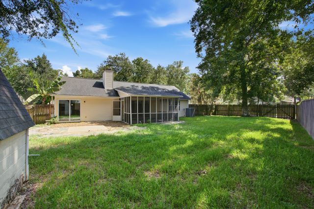 201 Smithfield Avenue, Summerville, SC 29485