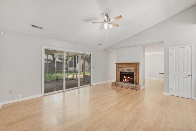 201 Smithfield Avenue, Summerville, SC 29485