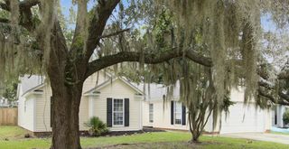 201 Smithfield Avenue, Summerville, SC 29485