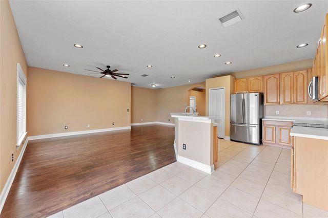 901 PARKER DEN DRIVE, Ruskin, FL 33570