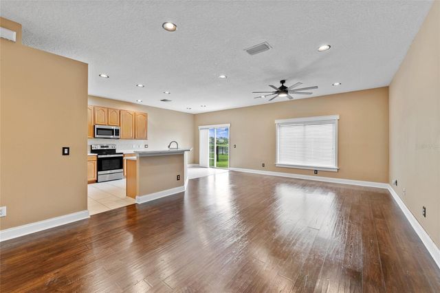 901 PARKER DEN DRIVE, Ruskin, FL 33570