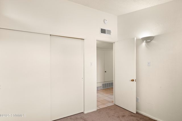 1635 Country Club Circle, Las Cruces, NM 88001