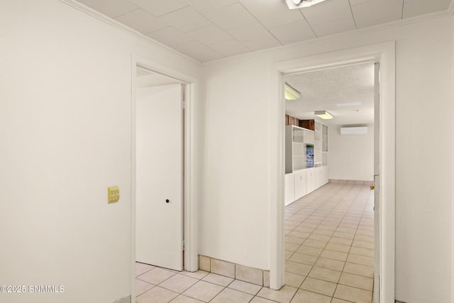 1635 Country Club Circle, Las Cruces, NM 88001