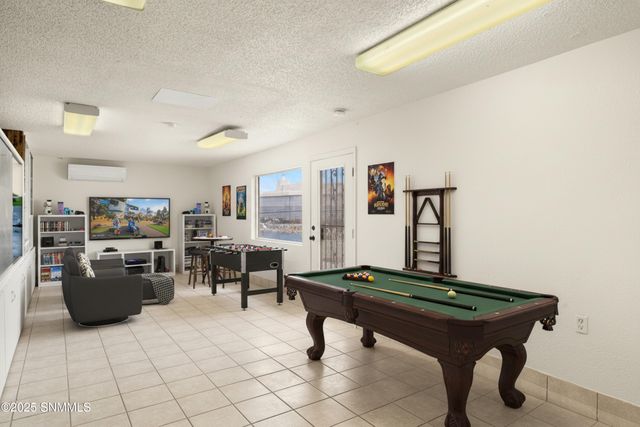 1635 Country Club Circle, Las Cruces, NM 88001