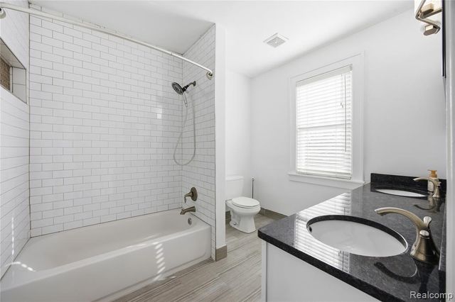 827 Longfellow Avenue, Royal Oak, MI 48067