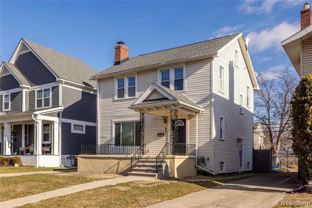 827 Longfellow Avenue, Royal Oak, MI 48067