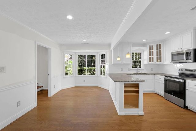 842 Maxie Lane, Lawrenceville, GA 30044