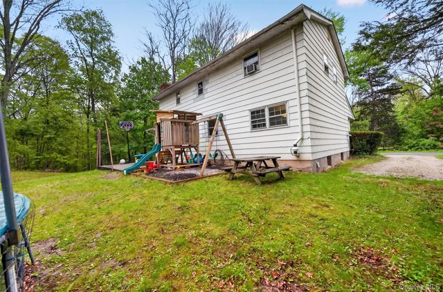 63 Hubshop Road, Chester, NY 10918