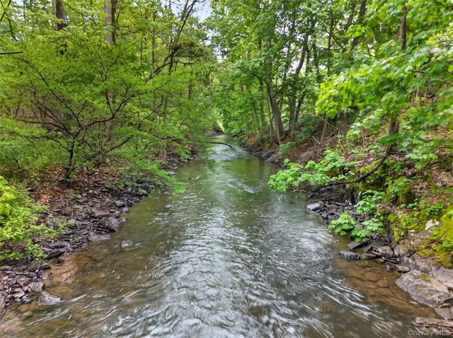 63 Hubshop Road, Chester, NY 10918