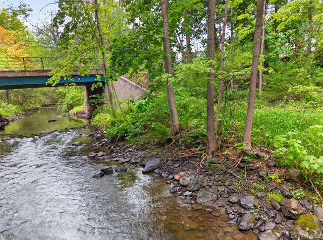 63 Hubshop Road, Chester, NY 10918