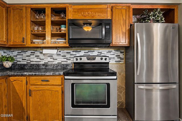 2136 Daisy Trail, Pigeon Forge, TN 37863