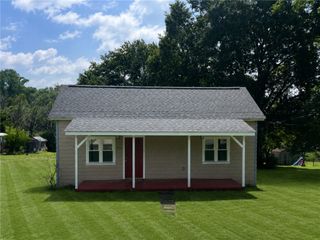 115 E Beattie Street, Liberty, SC 29657