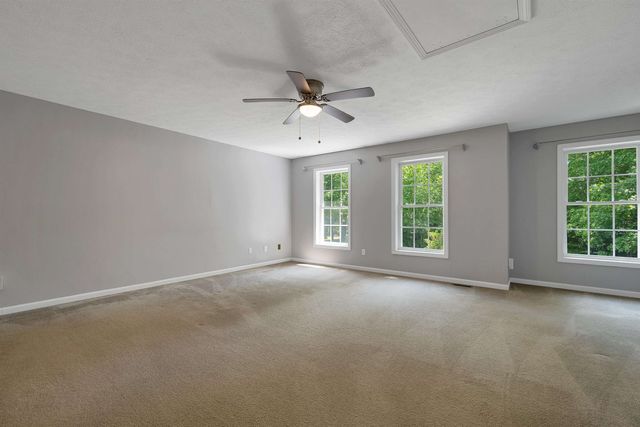 5 Boylston Avenue, Nashua, NH 03064