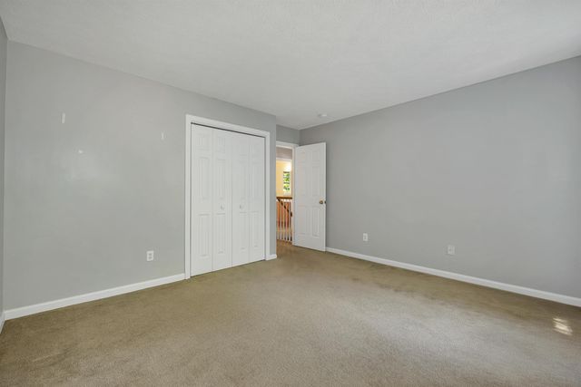 5 Boylston Avenue, Nashua, NH 03064