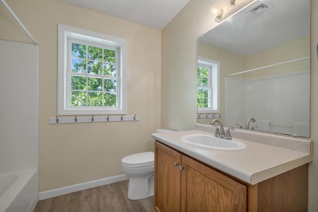 5 Boylston Avenue, Nashua, NH 03064
