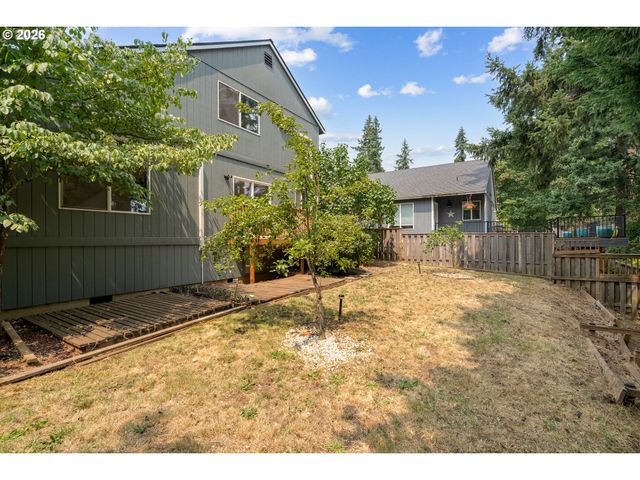 711 WARREN St, Oregon City, OR 97045