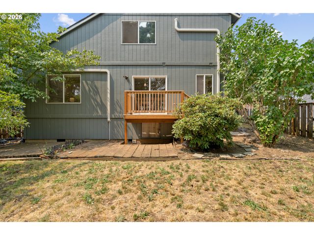 711 WARREN St, Oregon City, OR 97045